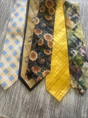 5 Men's Assorted Yellow Silk& Polyester Ties. Classic Summer Yellow’s.